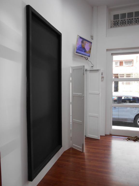 Four Rivers Youth Hostel Yangon Bilik gambar