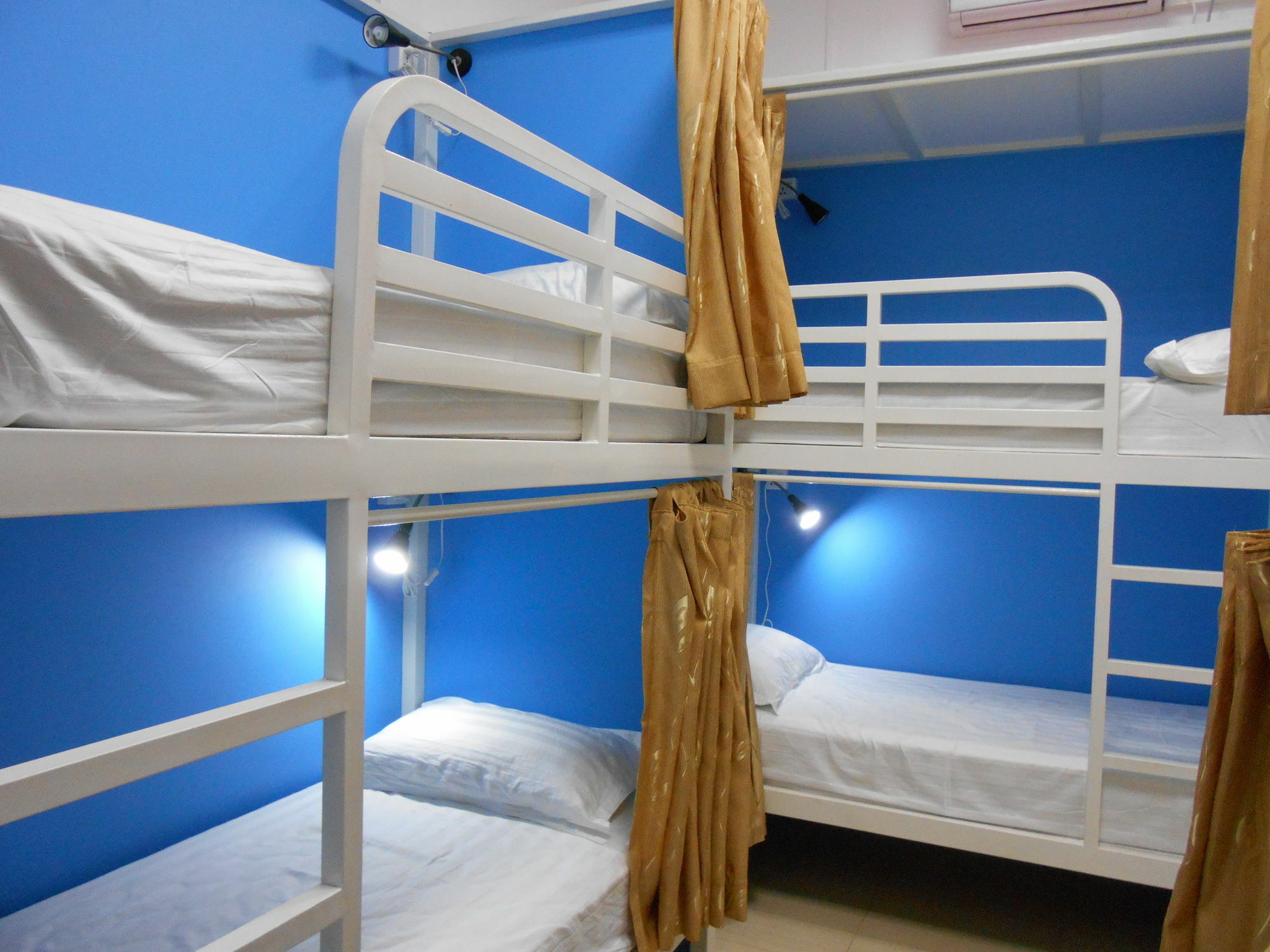 Four Rivers Youth Hostel Yangon Luaran gambar